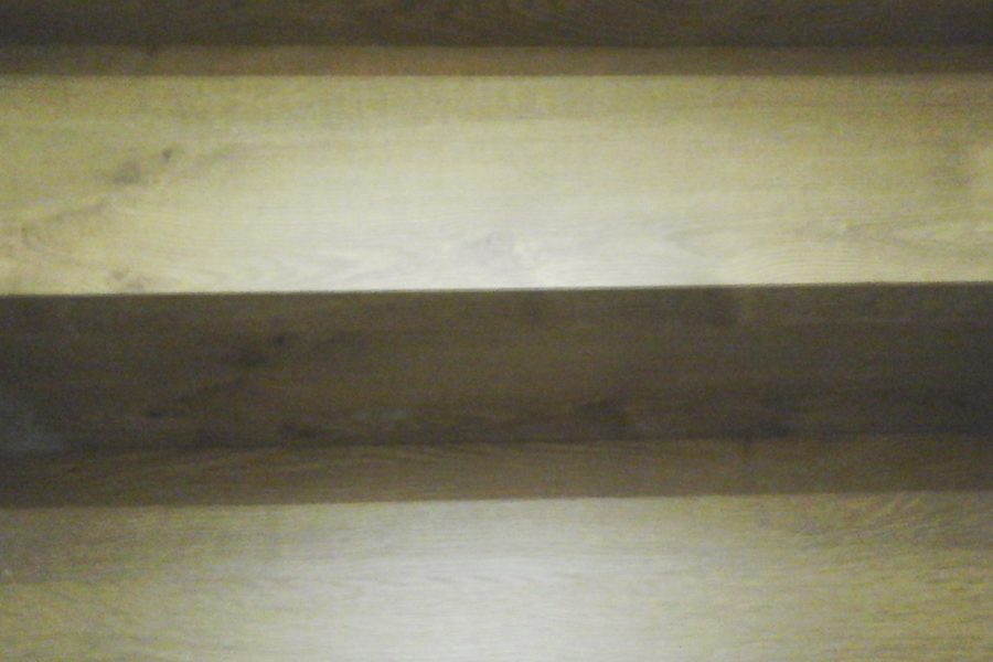 Escalones macizos en madera de roble