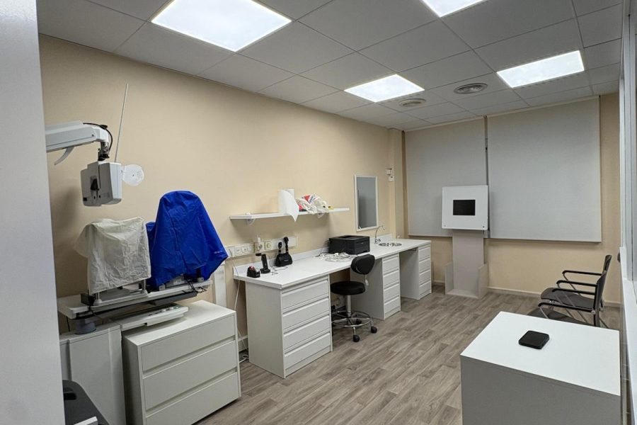 Reforma parcial de una óptica en el Baix Llobregat